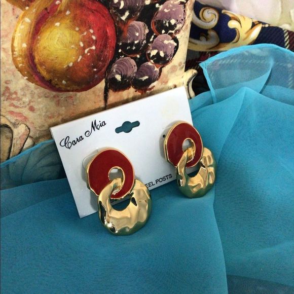 NOS NEW OLD STOCK Vintage Cara Mia Earrings Red Gold Pierced Fashion Earrings - Picture 2 of 10